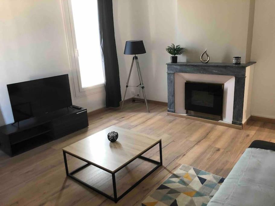Appartement Spacieux Centre Ville Rivesaltes Dış mekan fotoğraf